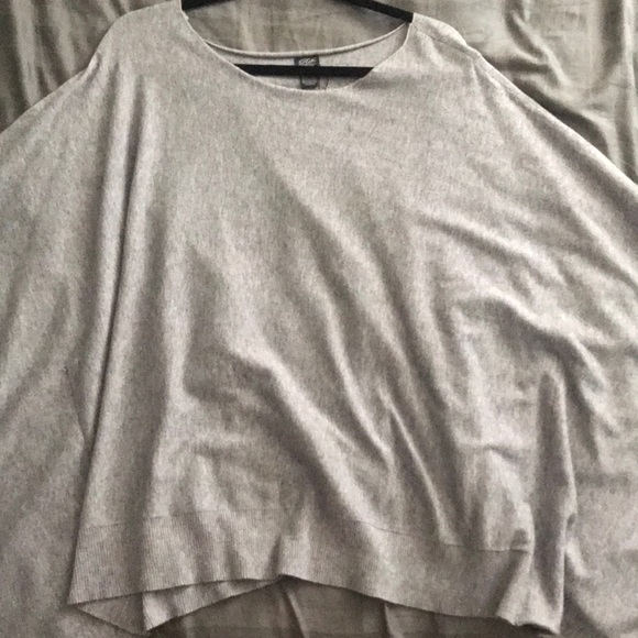 Super soft poncho from Nordstrom - Picture 1 of 3